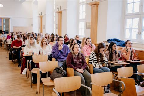 Možnosti uplatnenia absolventov sociálnej práce