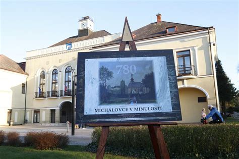 Ilustrácia dôchodcov v Michalovciach