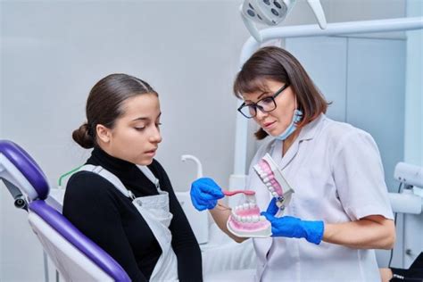 Dospelý poistenec u dentálneho hygienika