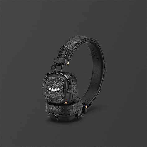 Nabíjanie slúchadiel Marshall Major III Bluetooth pomocou micro-USB kábla