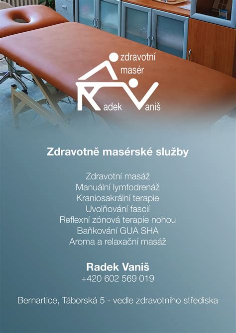 Masér aplikujúci Breussovu masáž