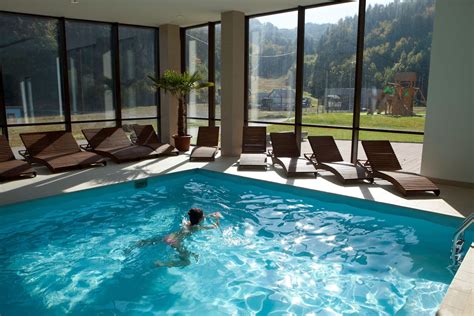 Wellness centrum s bazénom a masážami