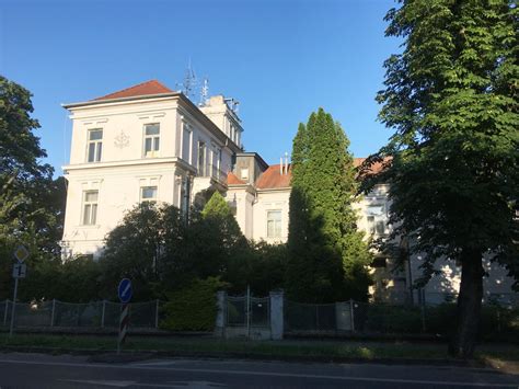 budova domova dôchodcov Smaragd Hurbanovo