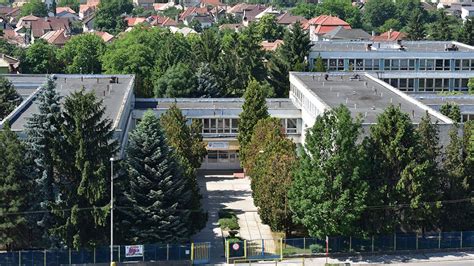Škola a jej prostredie