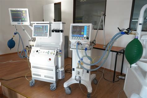 Schéma umelej pľúcnej ventilácie a jej komponentov