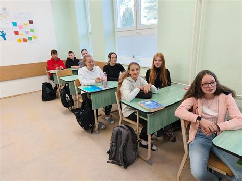 Študenti na strednej škole, ilustrácia