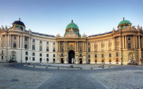 Hofburg vo Viedni