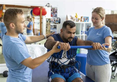 Zdravotne znevýhodnená osoba v rehabilitačnom centre