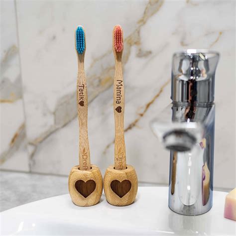 Zubné nástroje a pomôcky