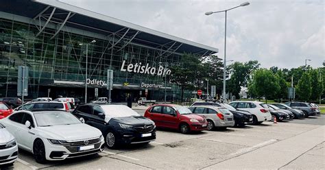 Parkovanie pre ZŤP na letisku Bratislava