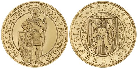 Historické mince vystavené v múzeu
