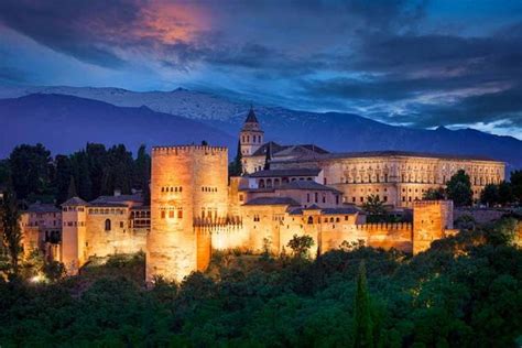 Palác Alhambra v Granade