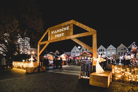 Vianočné trhy a charitatívne aktivity