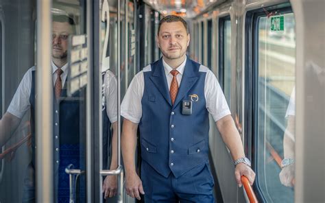 Policajt s vlakvedúcim ZSSK