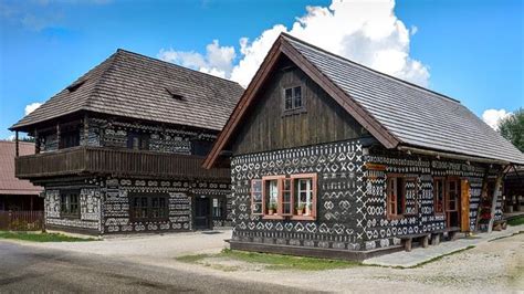 Fotografia tradičnej slovenskej drevenice v Zuberci