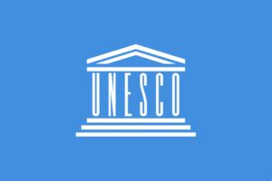 Logo UNESCO a ikony symbolizujúce vzdelávanie, vedu a kultúru