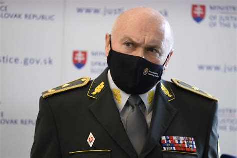 Benefity pre príslušníkov Zboru väzenskej a justičnej stráže