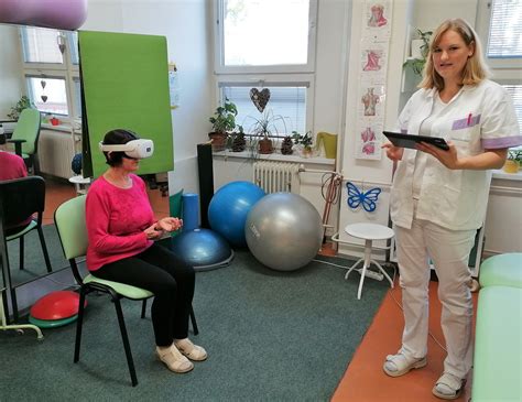 Pacient pri fyzioterapeutickom cvičení