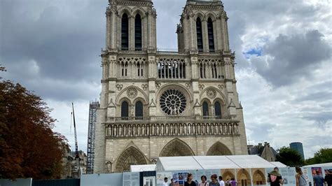 Katedrála Notre-Dame pred požiarom