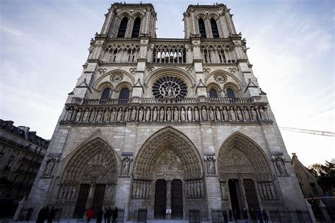 Katedrála Notre-Dame po rekonštrukcii, detaily novej špice