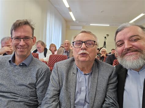 Traja hlavní teoretici sociálneho kapitálu a ich príspevky