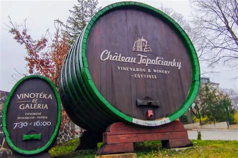 Vinice a pivnice Chateau Topoľčianky