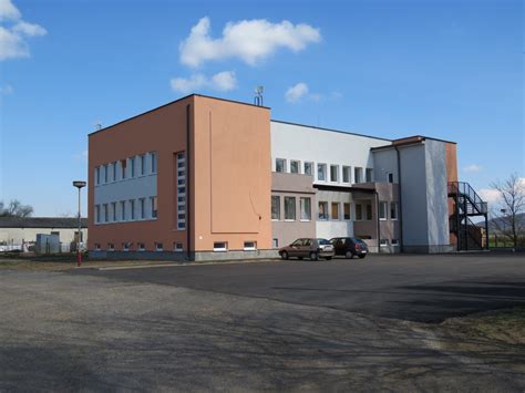 Budova domova dôchodcov Seniormed n.o. vo Veľkom Horeši