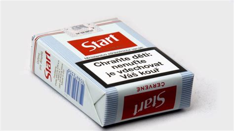 Historická reklama na mentolové cigarety značky Spud