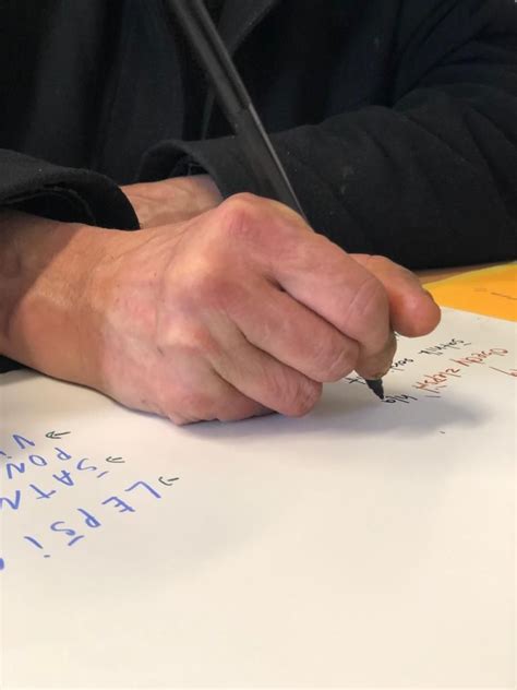 Sociálni pracovníci pri práci s klientmi