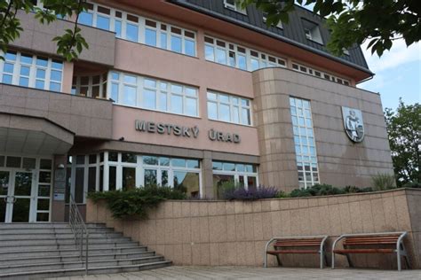 Mestský úrad Šaľa a jeho okolie