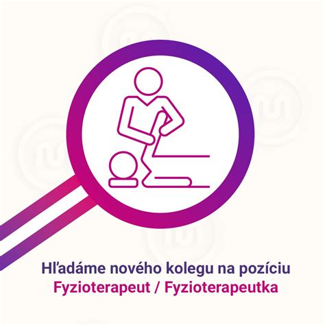 Fyzioterapeutka pomáhajúca pacientovi s rehabilitáciou ramena