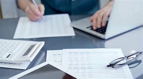 Obrázok: Finančné poradenstvo pre rodiny s exekúciou
