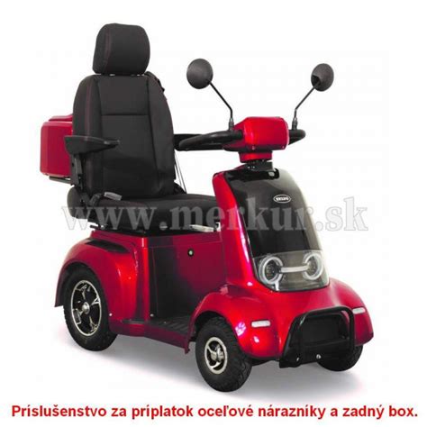 Detailný pohľad na elektrický invalidný vozík 07B