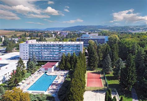 Kúpele Dudince - pohľad na areál