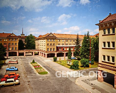 Historická fotografia nemocnice v Humennom