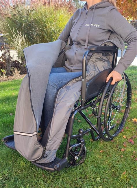 Ilustračná fotografia príslušenstva k invalidným vozíkom