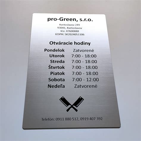 Tabuľka s otváracími hodinami