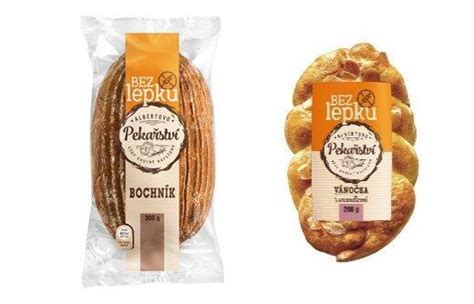 Zena drziaca jedlo bez lepku