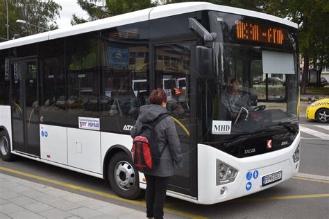Autobus mestskej hromadnej dopravy