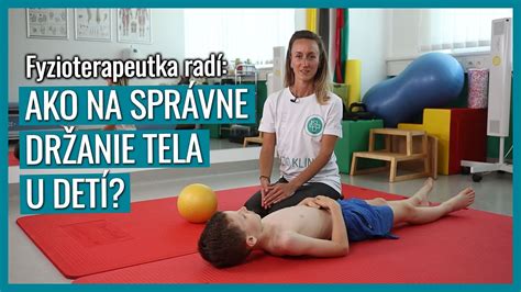 Fyzioterapeut vysvetľuje správnu techniku cvičenia