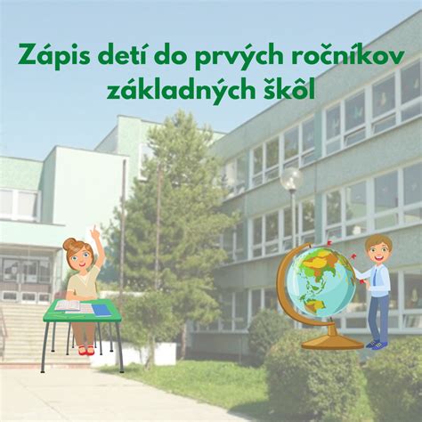 Rodič masírujúci chrbát dieťaťa