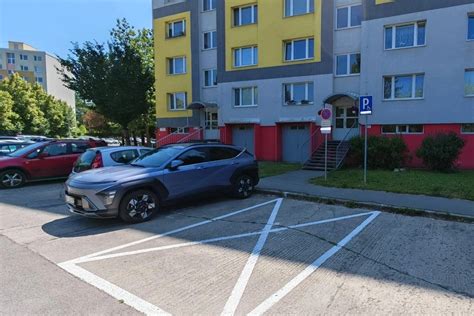 Ilustračná fotografia parkovacieho miesta pre osoby s ŤZP