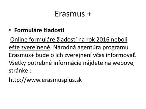Ľudia vypĺňajúci formuláre žiadostí