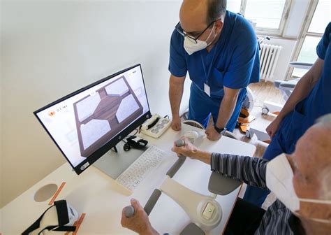 Vizualizácia roboticky asistovanej rehabilitácie