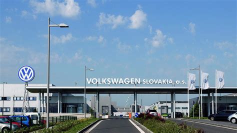 Zamestnanci VW Slovakia