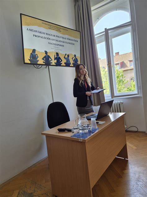 Fotografia: Prezentácia študenta na vedeckej konferencii