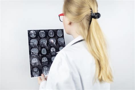 Multidisciplinárny tím pre liečbu roztrúsenej sklerózy