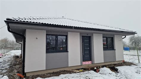 Pohľad na zrekonštruovanú fasádu Domova n.o. vo Veľkom Poli