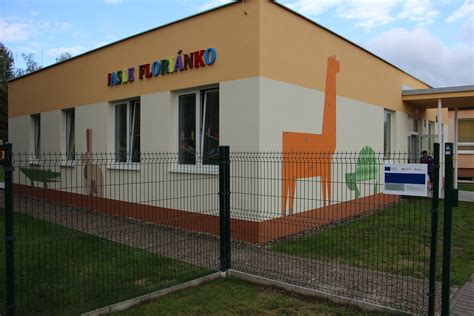 Infografika porovnávajúca jasle a detské skupiny