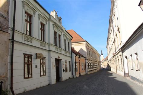 Portrét Juraja Tomečka, nového riaditeľa ÚPSVaR Trnava